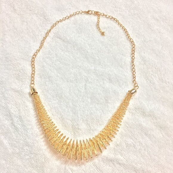 Gold Necklace  - Picture 1 of 6